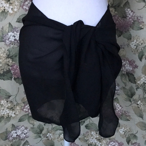 Dotti Other - NWOT Sarong Beach  Cover Up